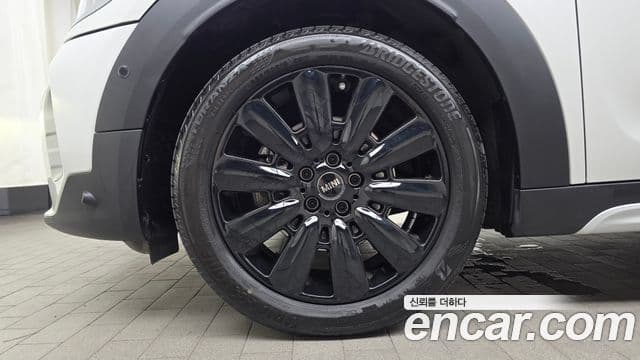 Mini Cooper Countryman 2023 — Şəkil 5/20