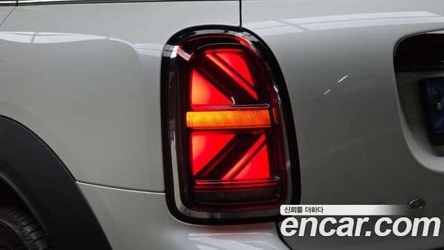 Mini Cooper Countryman 2023 — Photo 15/31