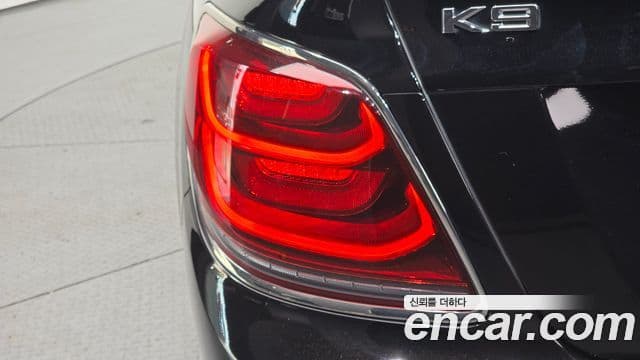 Kia The K9 2020 — Photo 18/32