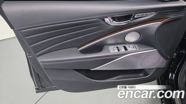 Kia The K9 2020 — Photo 32/32