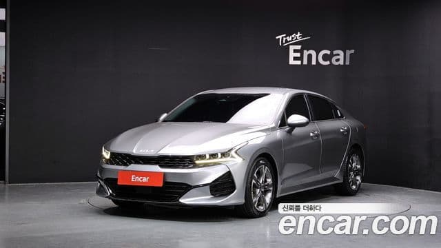 Kia K5 2022 — Şəkil 1/20