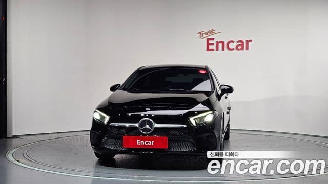 Mercedes-Benz A-Class 2020 — ფოტო 3/20