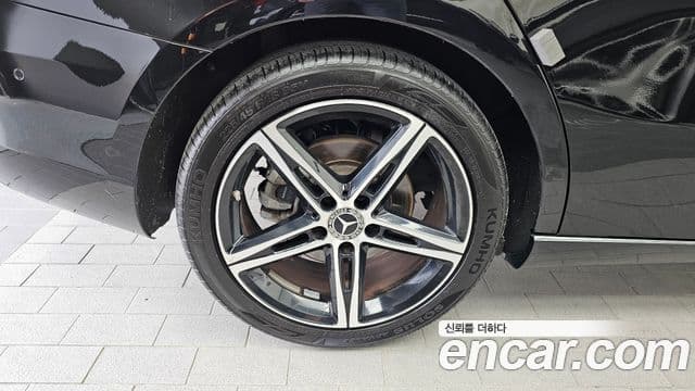 Mercedes-Benz A-Class 2020 — ფოტო 5/20