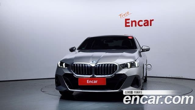 BMW 5 Series 2025 — Şəkil 16/20