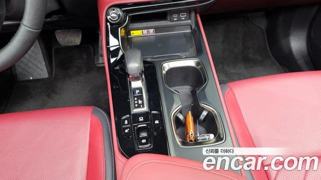Lexus NX350h 2024 — Photo 27/33