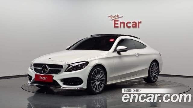 Mercedes-Benz C-Class 2018 — Фото 1/20