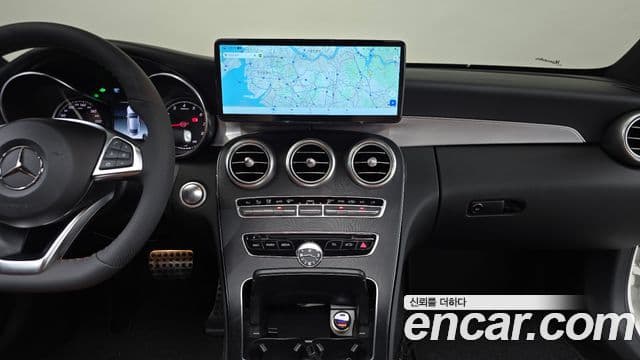 Mercedes-Benz C-Class 2018 — Фото 14/20