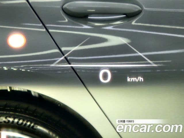 Genesis G90 2024 — Photo 2/20