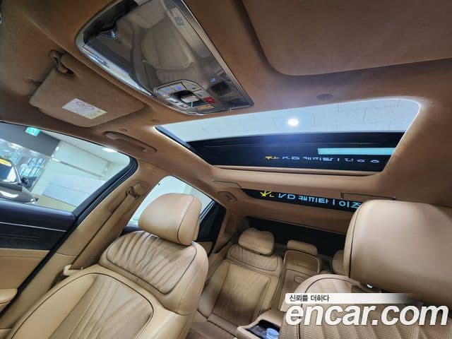Genesis G90 2024 — Photo 15/20