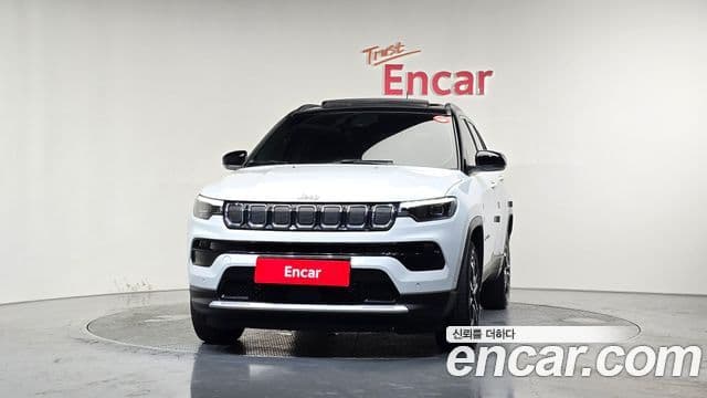 Jeep Compass 2022 — ფოტო 3/20
