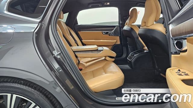 Volvo S90 2021 — Фото 11/20