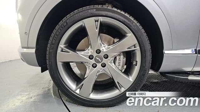Genesis GV80 2020 — ფოტო 5/20