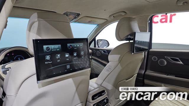 Genesis GV80 2020 — ფოტო 18/20