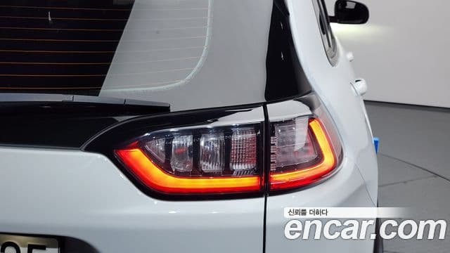 Jeep Cherokee 2022 — Photo 27/36