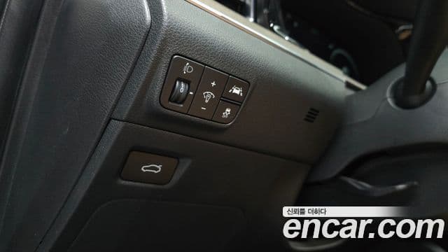 Kia K5 2020 — ფოტო 16/20