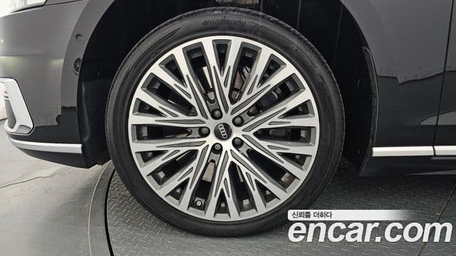Audi A8 2021 — Şəkil 5/20