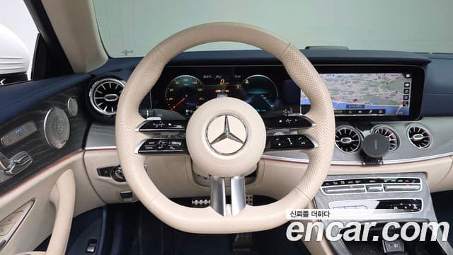 Mercedes-Benz E-Class 2023 — Şəkil 12/20
