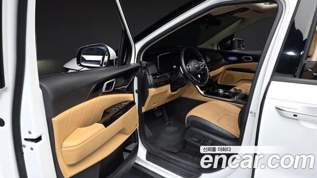 Kia Carnival 2022 — Şəkil 8/20