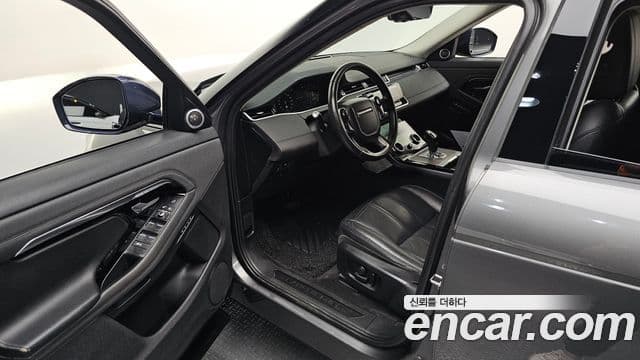 Land Rover Range Rover Evoque 2020 — Photo 22/35