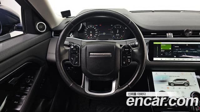 Land Rover Range Rover Evoque 2020 — Photo 18/35