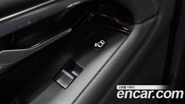 Land Rover Range Rover Evoque 2020 — Photo 20/35