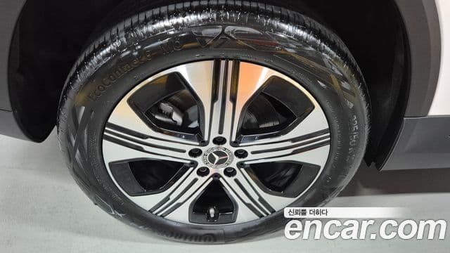 Mercedes-Benz EQA 2025 — ფოტო 10/20
