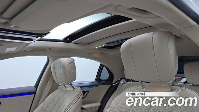 Mercedes-Benz S-Class 2023 — Şəkil 17/20
