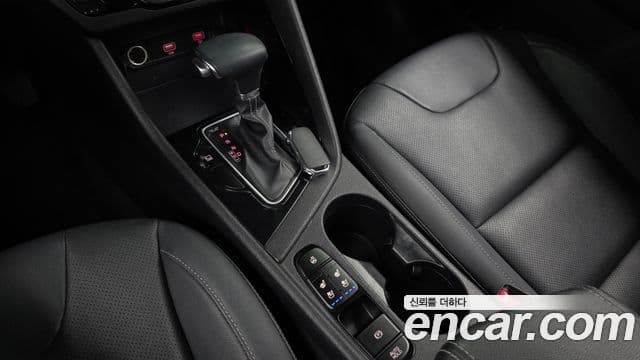 Kia Niro 2020 — Şəkil 9/20