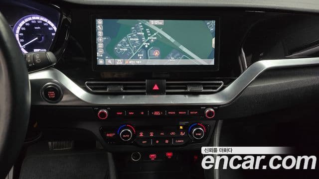 Kia Niro 2020 — Şəkil 15/20