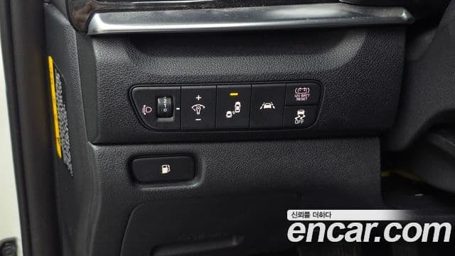 Kia Niro 2020 — Şəkil 19/20