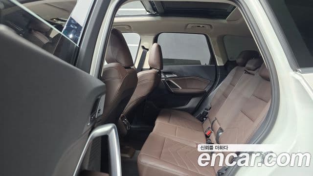 BMW X1 2023 — Şəkil 12/20