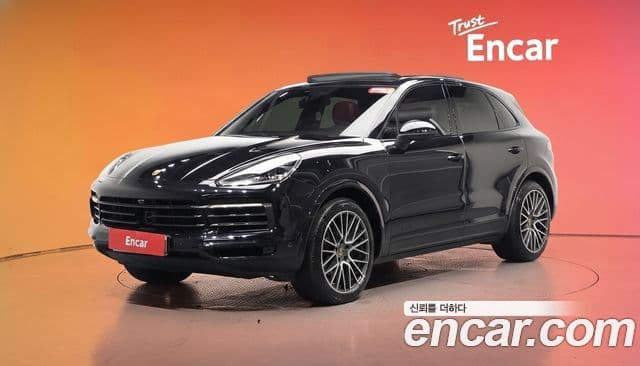 Porsche Cayenne 2020 — ფოტო 1/20
