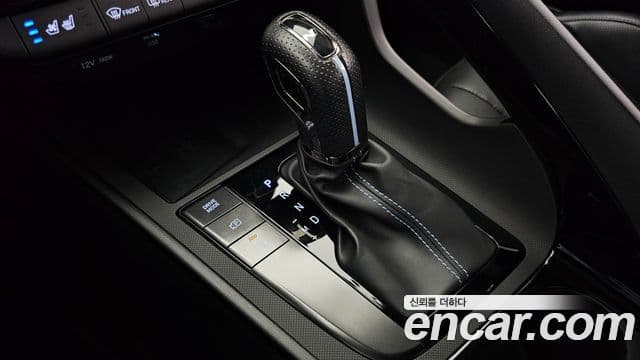 Hyundai Avante 2022 — ფოტო 9/20