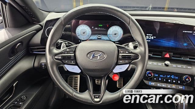 Hyundai Avante 2022 — ფოტო 13/20