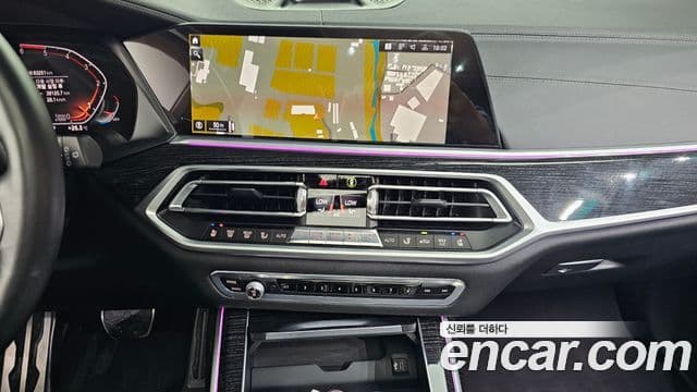 BMW X7 2020 — Photo 12/20