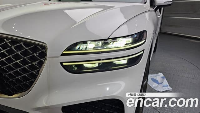 Genesis GV70 2021 — ფოტო 6/33