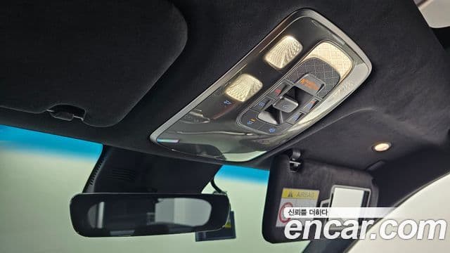 Genesis GV70 2021 — ფოტო 4/33