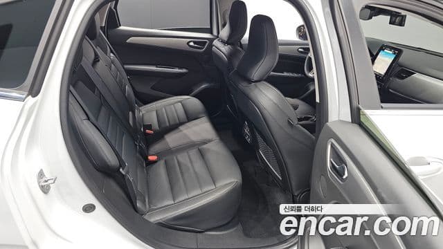 Renault Samsung XM3 2022 — ფოტო 11/20