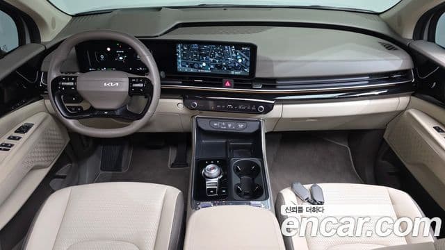 Kia Carnival 2025 — Şəkil 18/43