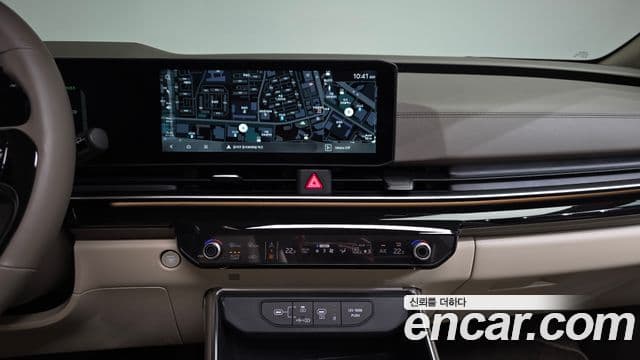 Kia Carnival 2025 — Şəkil 22/43