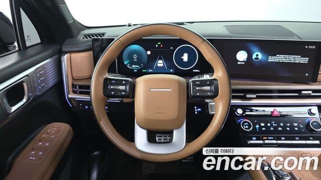 Hyundai Santa Fe 2023 — ფოტო 13/20