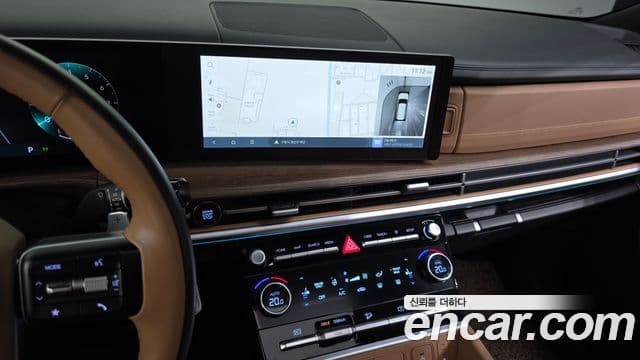 Hyundai Santa Fe 2023 — ფოტო 14/20