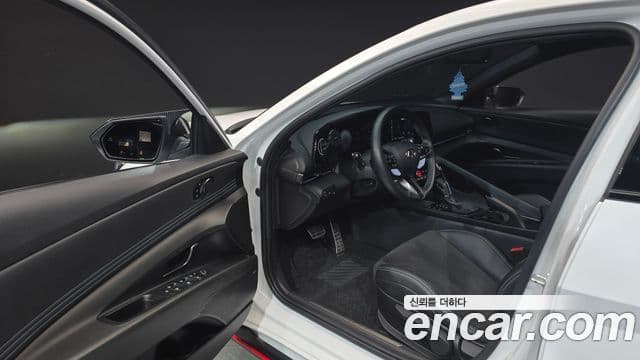 Hyundai Avante 2021 — ფოტო 10/20