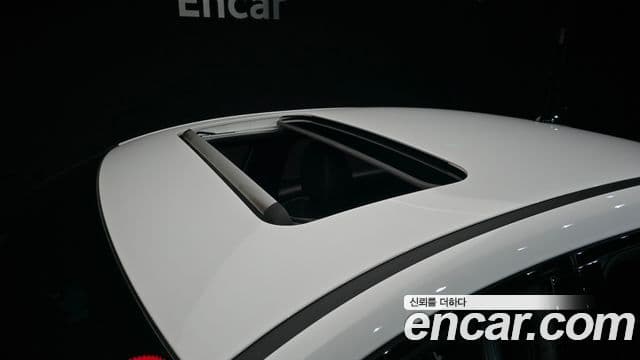 Hyundai Avante 2021 — ფოტო 19/20