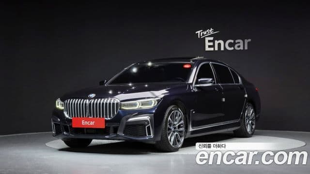BMW 7 Series 2021 — Фото 1/20