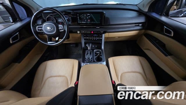 Kia Carnival 2021 — Фото 7/20