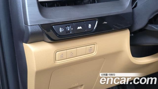 Kia Carnival 2021 — Фото 16/20