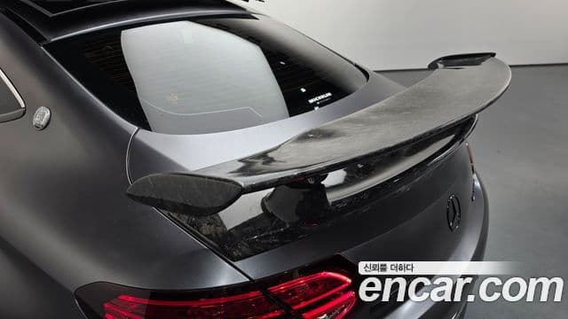 Mercedes-Benz C-Class 2021 — Photo 14/33
