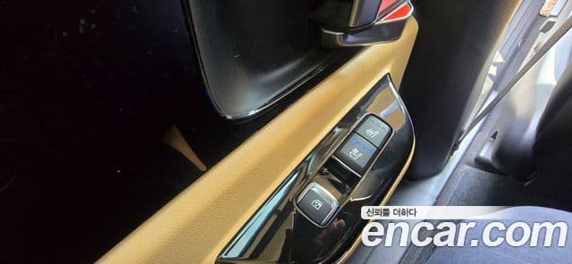Kia Carnival 2023 — фото 15 из 20