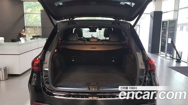 Mercedes-Benz GLE-Class 2025 — Фото 10/17